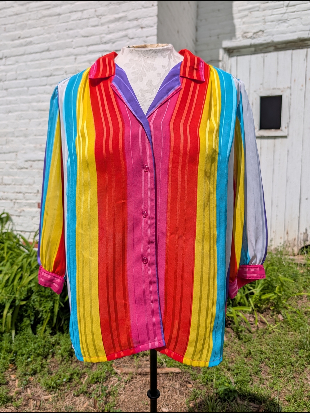 VTG Colorful Button Up Blouse